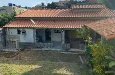 Casa + kitnet em praia linda - são pedro da aldeia-rj