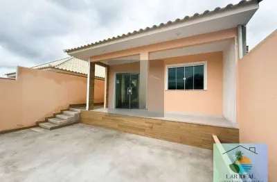 Casa com 3 quartos no bairro praça da bandeira - araruama-rj