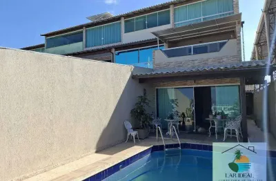 Duplex c/ piscina frente a lagoa no centro de araruama-rj