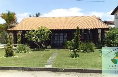 Casa c/ piscina em condomínio em praia linda - são pedro da aldeia-rj