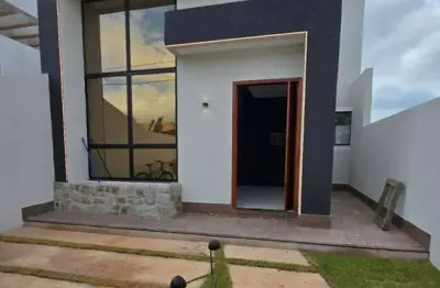 Casa c/ piscina no bairro nova são pedro - são pedro da aldeia-rj