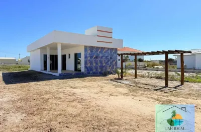 Ótima casa térrea em condomínio com lagoa privativa em arraial do cabo - rj