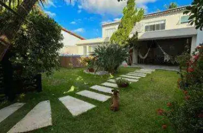 Belíssima casa mobiliada no condomínio casamares - são pedro da aldeia