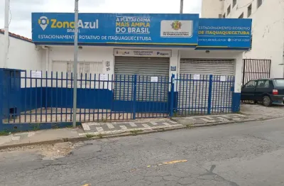 Casa comercial com 5 salas para alugar na Rua Dirce Passos, 26, Centro, Itaquaquecetuba