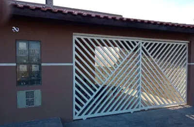 Casa nova e térrea no residencial jasmim com terreno de 175m² e área construída de 95m²