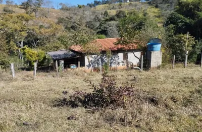 Fazendinha de 5 hectares pelo preço de chácara / itatiaiuçu-mg