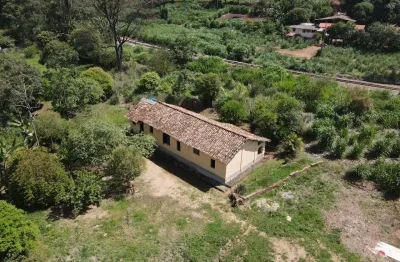 Chácara com 1000 metros quadrados localizado a 30 minutos do centro de betim.