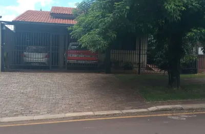 Casa com 3 quartos à venda no Pacaembu, Cascavel 