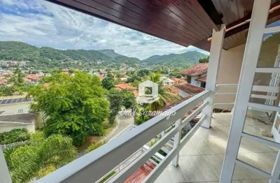 Linda casa condominio  ubá, 5 quartos vista deslumbrante