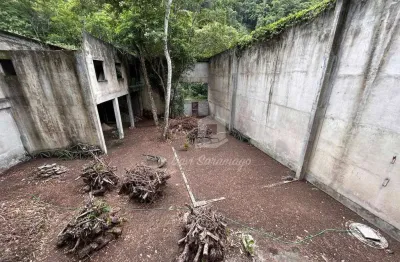Terreno à venda na Avenida Central Ewerton Xavier, Engenho do Mato, Niterói
