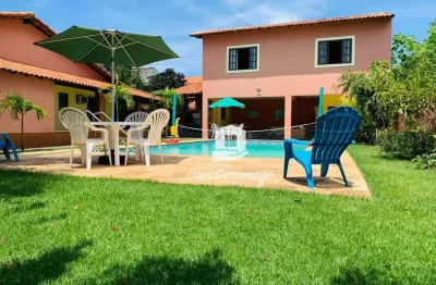 Casa linear itaipuaçu 2 terrenos com quintal e piscina