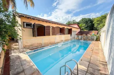 Casa com 3 quartos à venda na Rua Professor José Peçanha, Pendotiba, Niterói