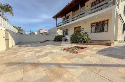 Casa com 4 quartos à venda na Avenida Professor Florestan Fernandes, Camboinhas, Niterói
