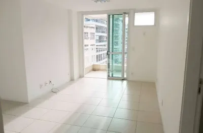 Excelente apartamento de 2 quartos com suíte à venda em santa rosa