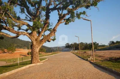 Terreno em condomínio fechado à venda na Rodovia Vereador Oldemar Guedes Figueiredo, Pilar, Maricá