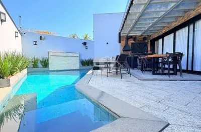 Casa com 3 quartos à venda na Rua Dom Hélder Camara, Camboinhas, Niterói