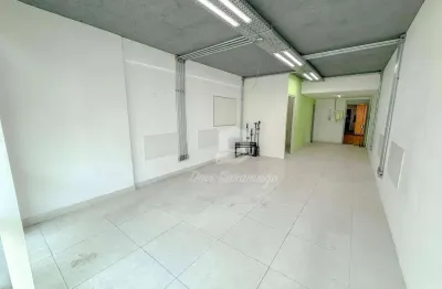 Sala comercial com 1 sala à venda na Avenida Ernani do Amaral Peixoto, Centro, Niterói