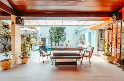 Casa com 4 quartos à venda, 520 m² por r$ 2.600.000 - são francisco - niterói/rj