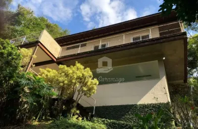 Casa com 4 quartos à venda na Rua das Ametistas, Itaipu, Niterói