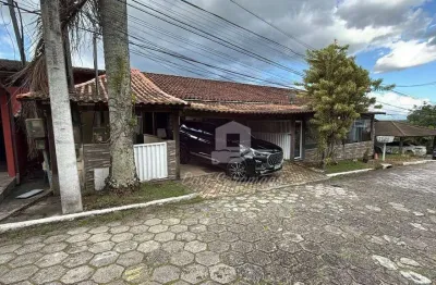 Casa com 4 Quartos À venda, 261 m² por R$ 500.000 - Sape - Niterói/RJ