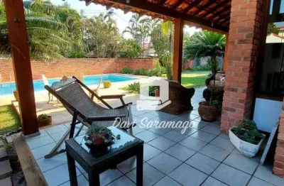 Casa com 4 quartos à venda na Rua dos Pavões, Itaipu, Niterói