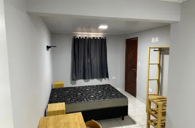 Kitnet / Stúdio para alugar na Rua João Rodrigues Pinheiro, 728, Capão Raso, Curitiba