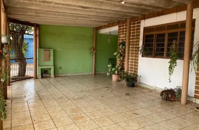 Casa com 3 quartos à venda na vila carvalho, ribeirão preto  por r$ 336.000