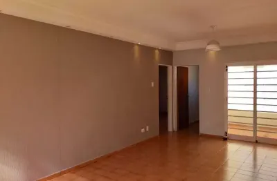 Casa com 3 quartos à venda na vila monte alegre, ribeirão preto  por r$ 409.500