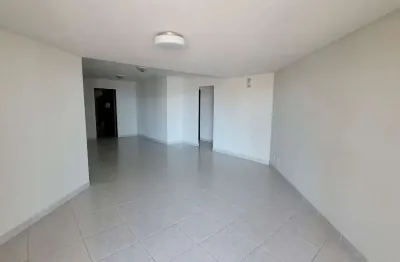 Apartamento para Venda em João Pessoa, Manaíra, 4 dormitórios, 4 suítes, 5 banheiros, 3 vagas