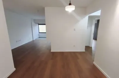 Apartamento para Venda em João Pessoa, Manaíra, 3 dormitórios, 1 suíte, 2 banheiros, 1 vaga