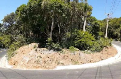 Terreno no rio vemelho c/ vista para a praia do moçambique.
