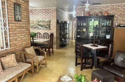 Oportunidade! casa à venda no beco dos milionários/canasvieiras