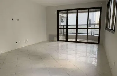 Apartamento com 3 quartos à venda na Agronômica, Florianópolis 