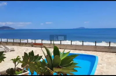 Lindíssimo apto pé na areia,ingleses.vista mar.3dorm (suite).
