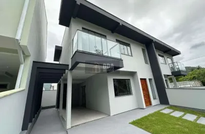 Casa com 3 quartos à venda no Forquilhas, São José 