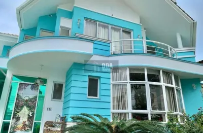 Casa com 3 quartos à venda em Jurerê, Florianópolis 