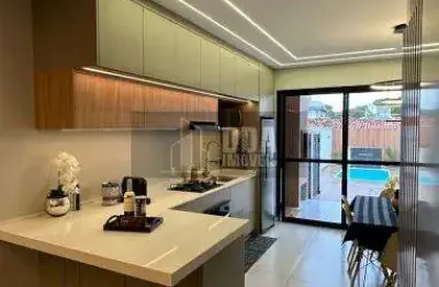 Casa a venda em florianópolis. bairro ingleses rio vermelho