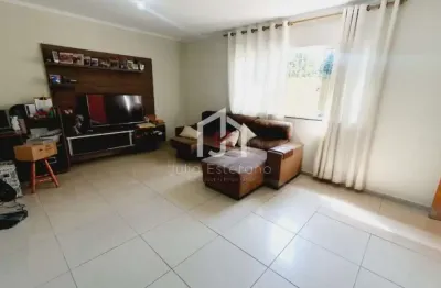 Casa com 3 quartos à venda na rua das camélias, campos elíseos, taubaté por r$ 520.000