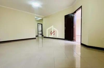 Casa com 4 quartos à venda na rua antônio marcondes vieira, jardim ana emilia, taubaté por r$ 720.000
