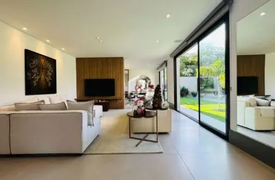Casa em condomínio fechado com 5 quartos à venda na rua pedro zolczak, condomínio san marco, taubaté por r$ 4.200.000