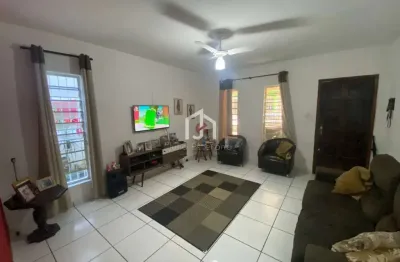 Casa com 3 quartos à venda na rua cônego almeida, centro, taubaté por r$ 430.000