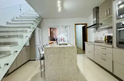 Casa com 4 quartos à venda na rua antônio valente da silva, jardim santa clara, taubaté por r$ 850.000