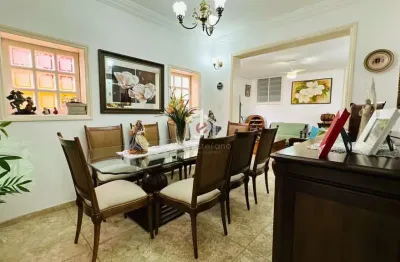 Casa com 4 quartos à venda na rua floriano peixoto, centro, taubaté por r$ 690.000