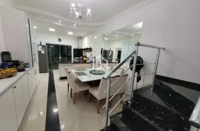 Casa em condomínio fechado com 3 quartos à venda em campos do conde, tremembé  por r$ 1.500.000