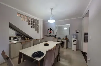 Casa com 5 quartos à venda na rua marcônia, vila jaboticabeira, taubaté por r$ 950.000
