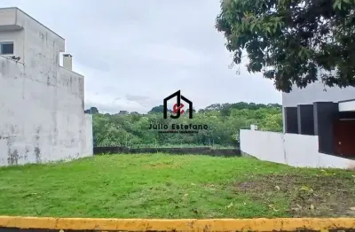 Terreno em condomínio fechado à venda no Parque Pinheiros, Tremembé  por R$ 180.000