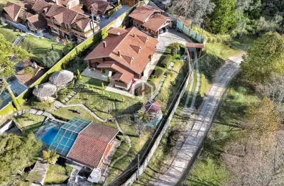 Casa com 3 quartos à venda na vila inglesa, campos do jordão  por r$ 2.200.000