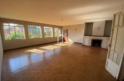 Casa com 4 quartos à venda no capivari, campos do jordão  por r$ 2.000.000