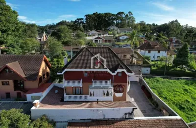 Casa com 3 quartos à venda em fracalanza, campos do jordão  por r$ 1.690.000