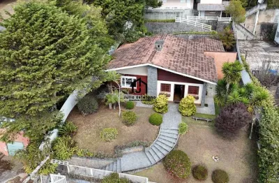 Casa com 3 quartos à venda na vila iara, campos do jordão  por r$ 1.500.000